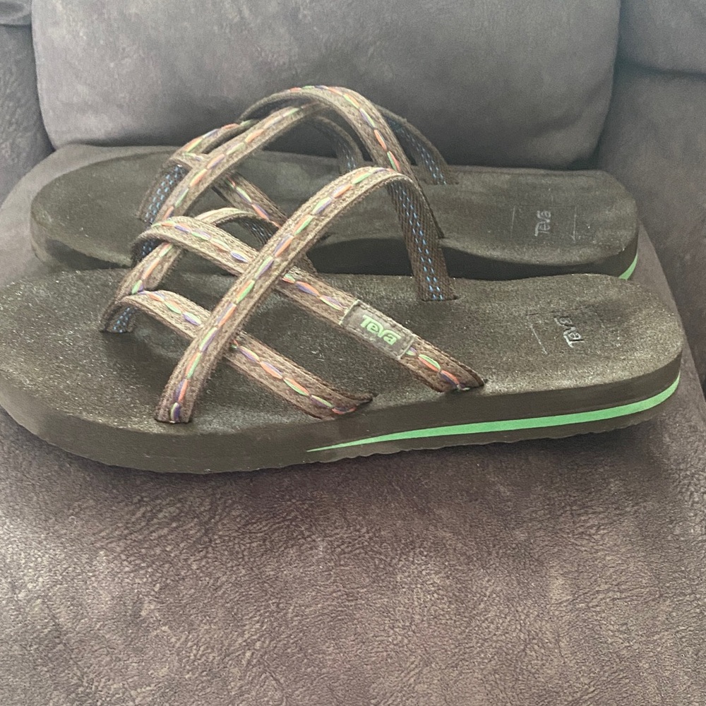 Teva Brown Strappy Sandals Flip Flops size 8